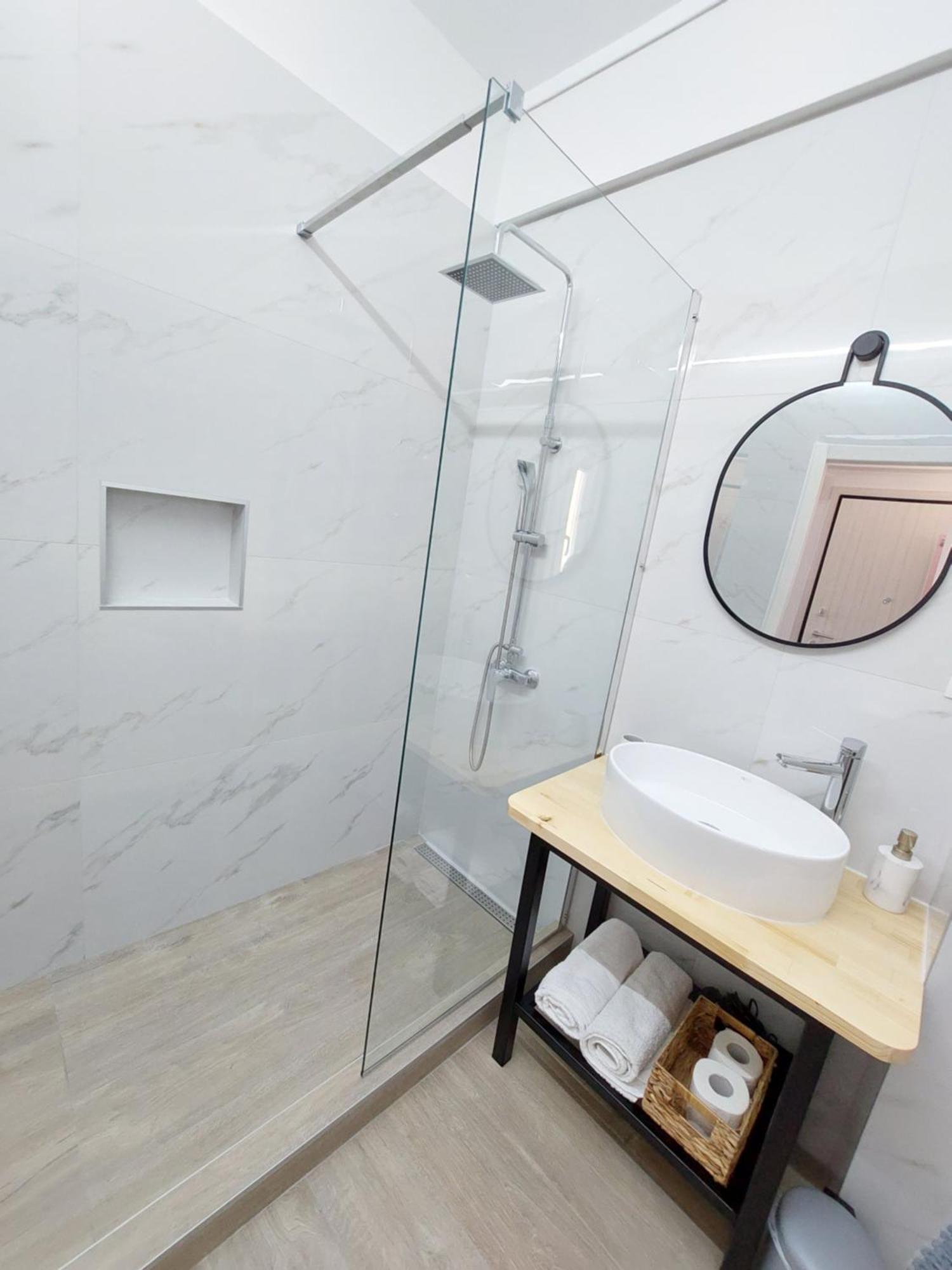 B&M Suites Thessaloníki Eksteriør billede